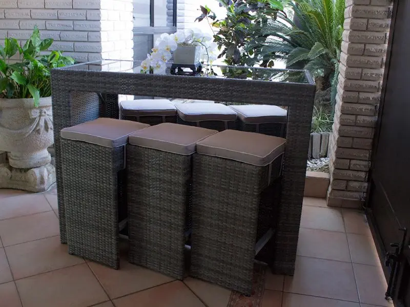 Juego de Bar/Comedor para exteriores de 7 piezas (6 personas)